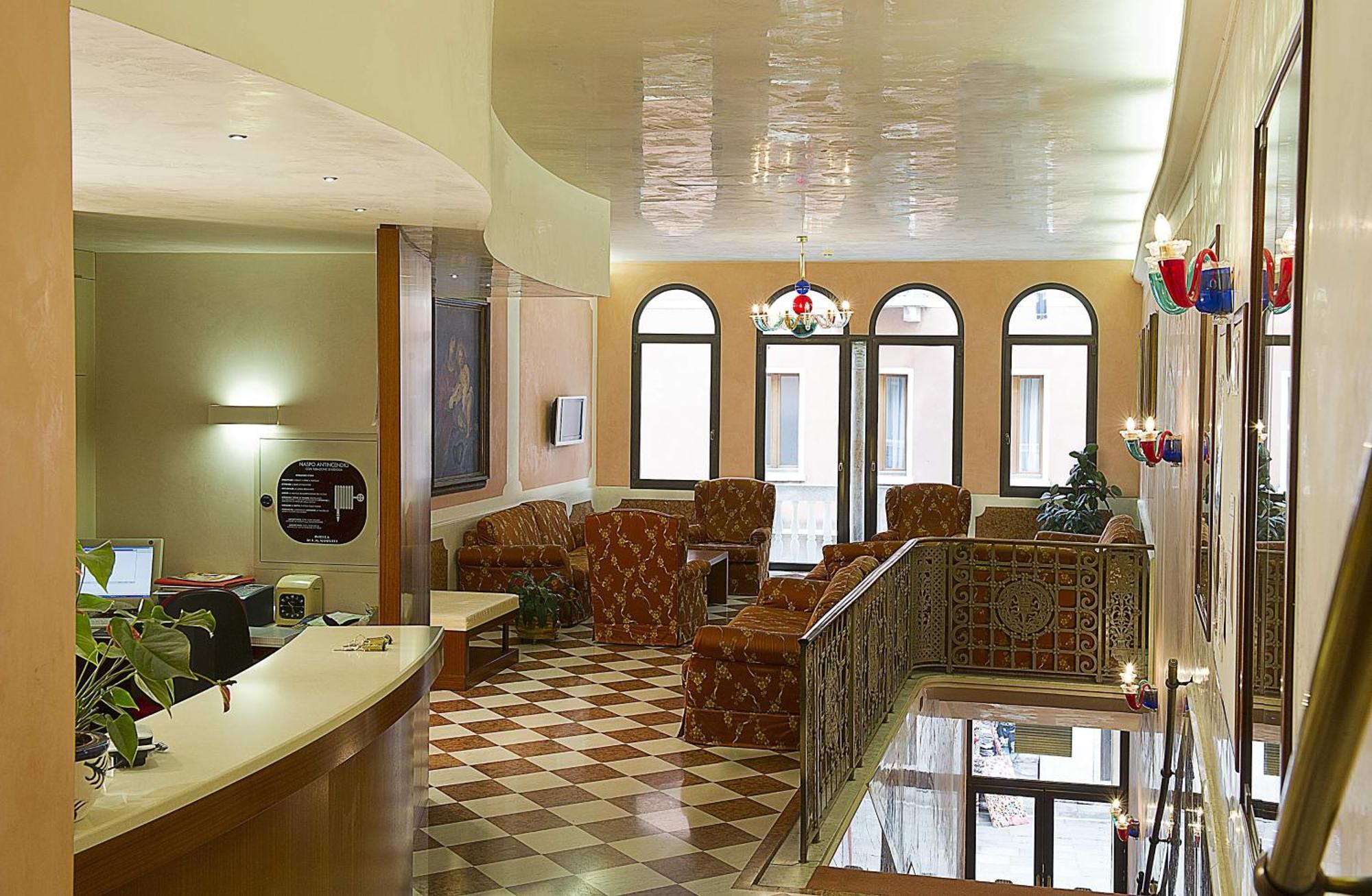 Hotel Nazionale Velence Kültér fotó
